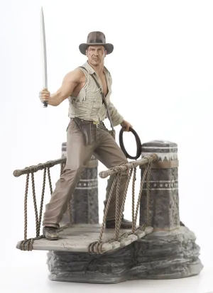 Diamond Select Toys Indiana Jones and the Temple of Doom DLX Gallery Rope Bridge PVC Statue
